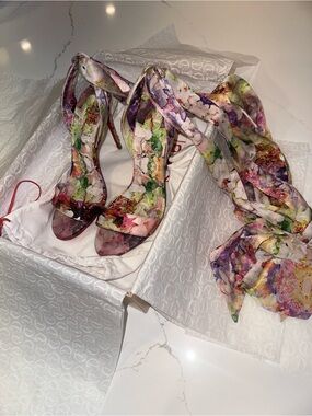 Christian Louboutin Floral Lace-Up High Heels - Multicolor